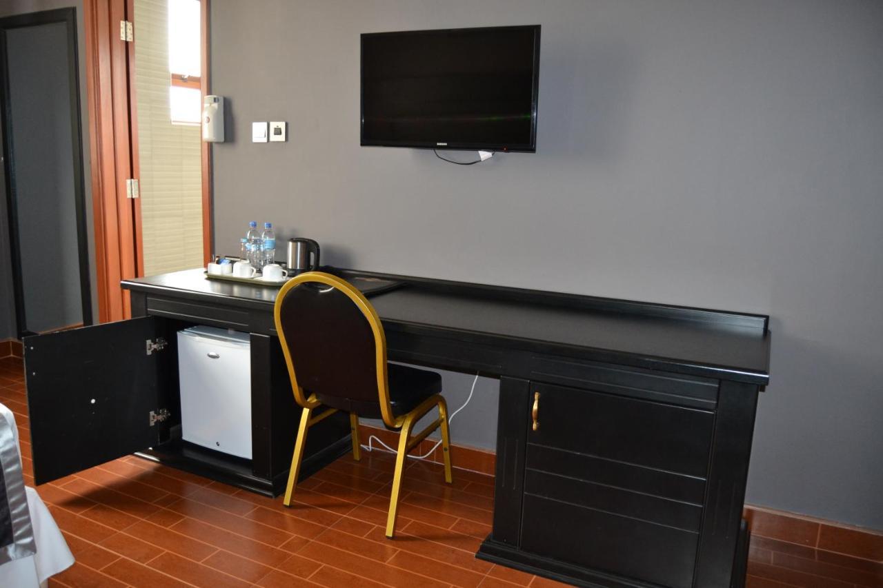 Panone Hotels - King'Ori Kilimanjaro Airport Моши Екстериор снимка